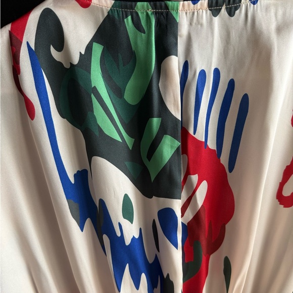 NWOT Natural Print V Neck Mini Dress Size Small - Picture 12 of 14